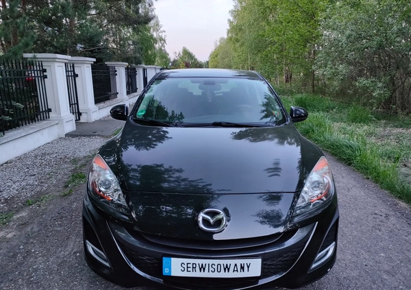 Mazda 3 cena 27777 przebieg: 119000, rok produkcji 2012 z Żyrardów małe 562